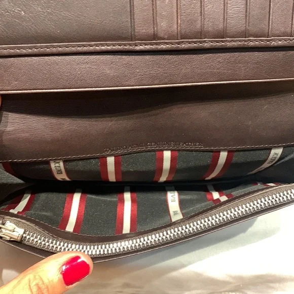 Authentic Bally Long Wallet - Picture 4 of 4